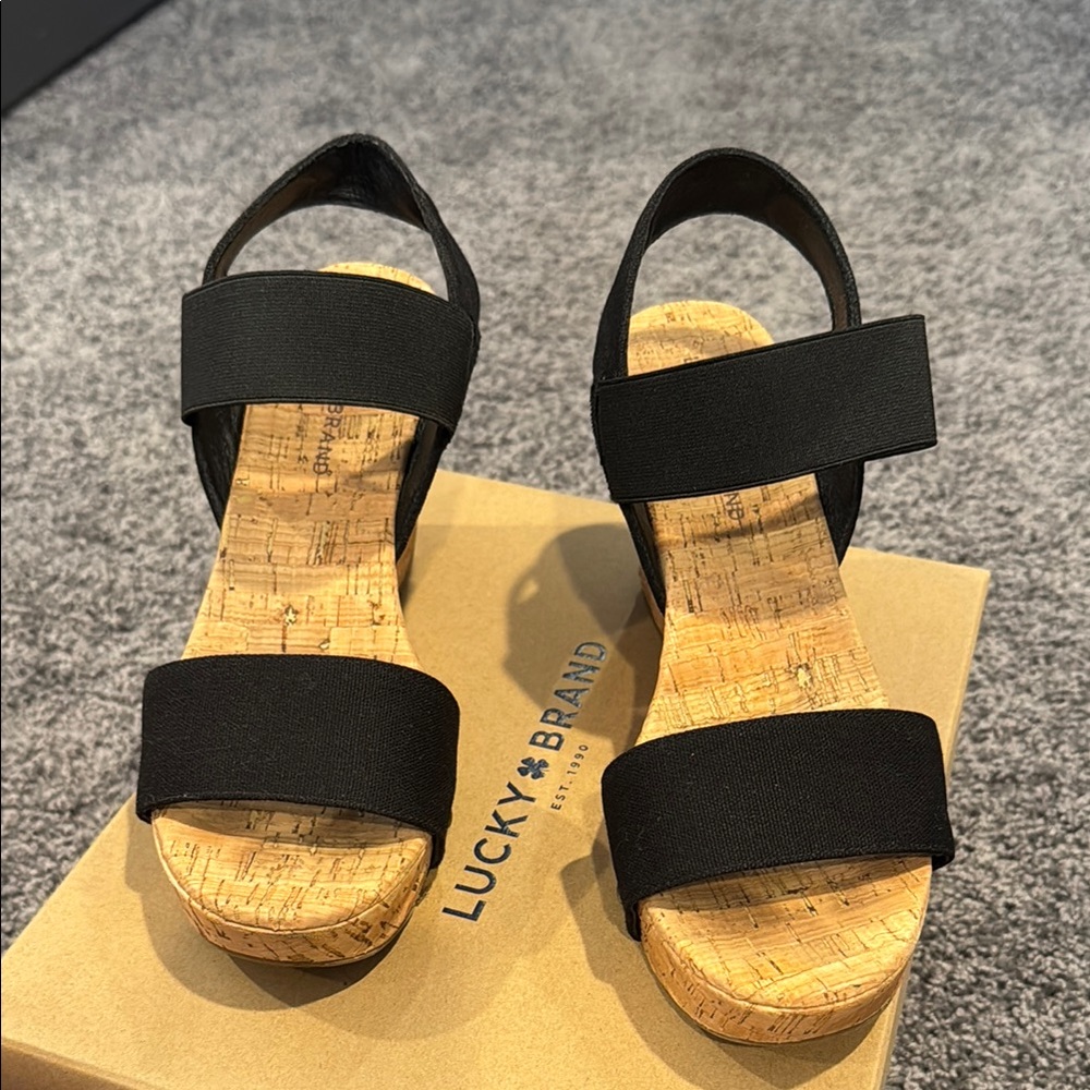 Lucky Brand Black and Tan Wedges with Cork Platform Size 8.5 M • EUC - Picture 7 of 10